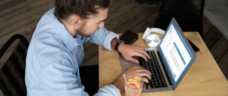 Достатньо маленького сайту